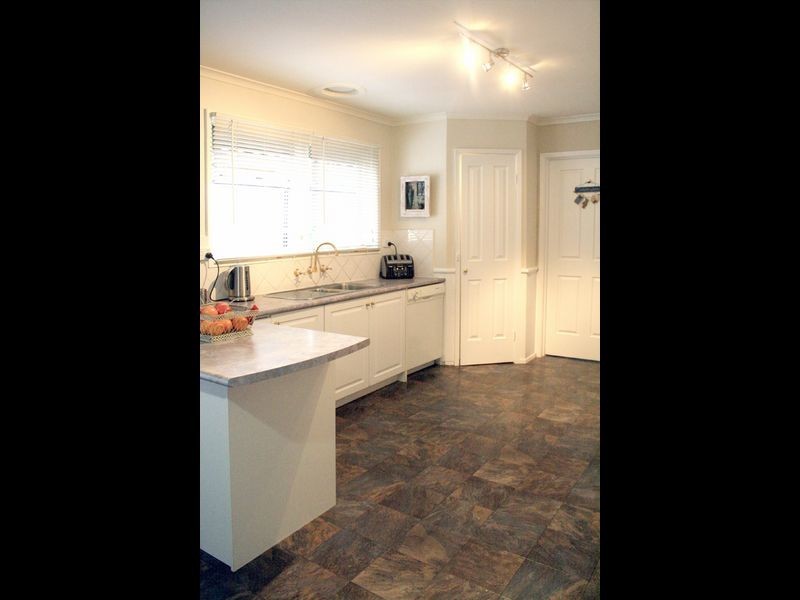 45 Amesbury Ave, Wantirna VIC 3152