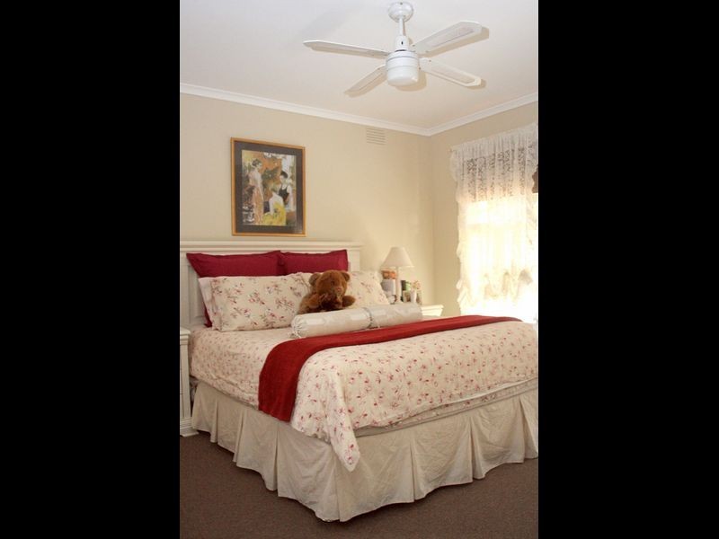 45 Amesbury Ave, Wantirna VIC 3152