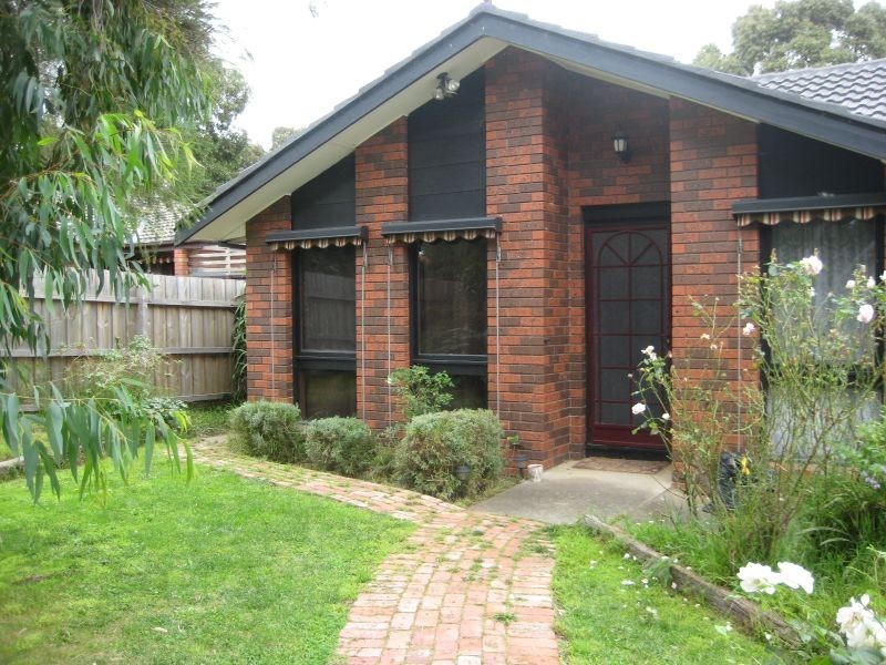 42 Argyle Way, Wantirna South VIC 3152