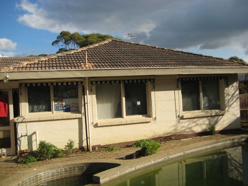 11 Chartwell Drive, Wantirna VIC 3152