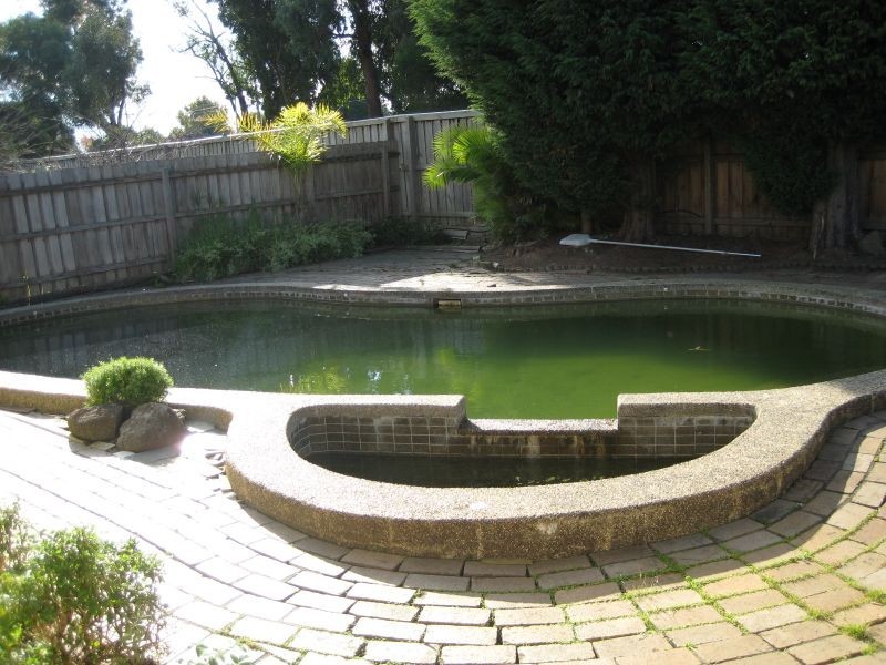 11 Chartwell Drive, Wantirna VIC 3152