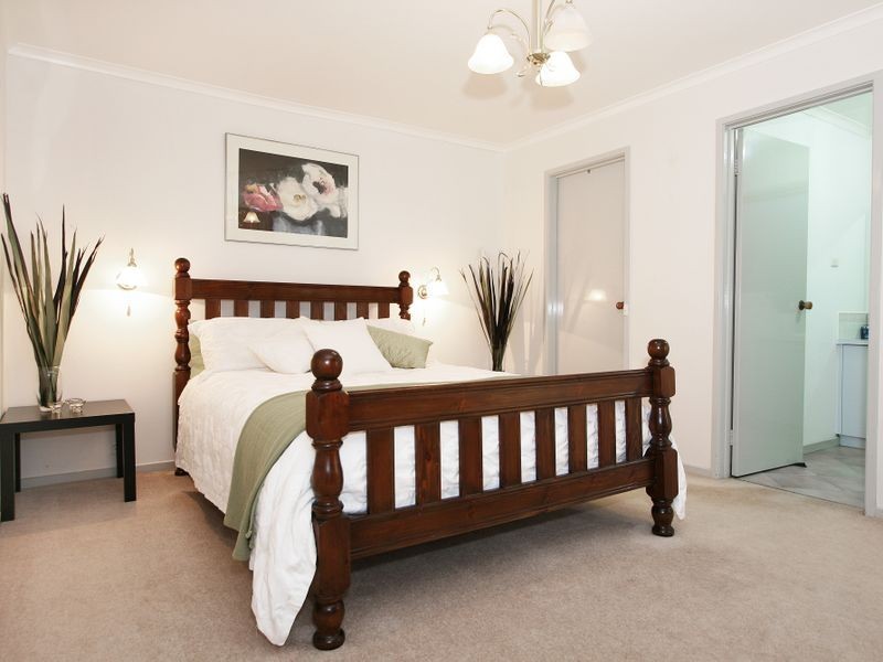 20 Kia Ora Parade, Ferntree Gully VIC 3156