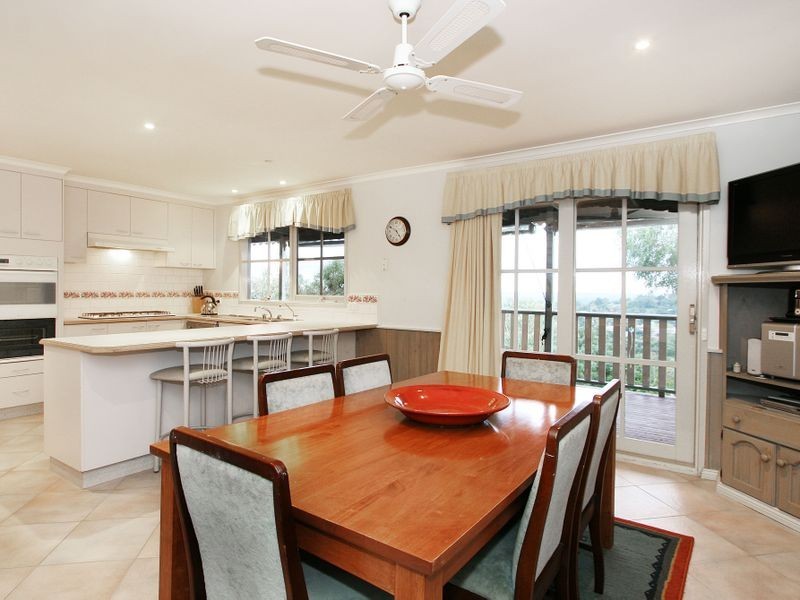 20 Kia Ora Parade, Ferntree Gully VIC 3156