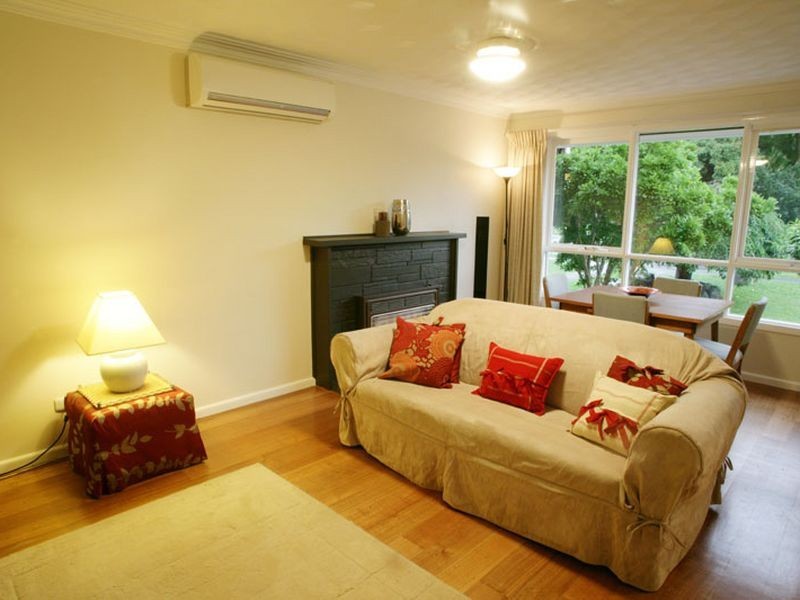 27 Selkirk Avenue, Wantirna VIC 3152