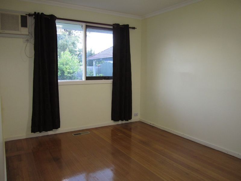 82 Coleman Road, Wantirna South VIC 3152