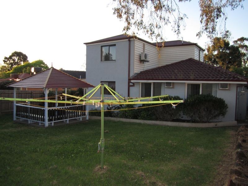 82 Coleman Road, Wantirna South VIC 3152