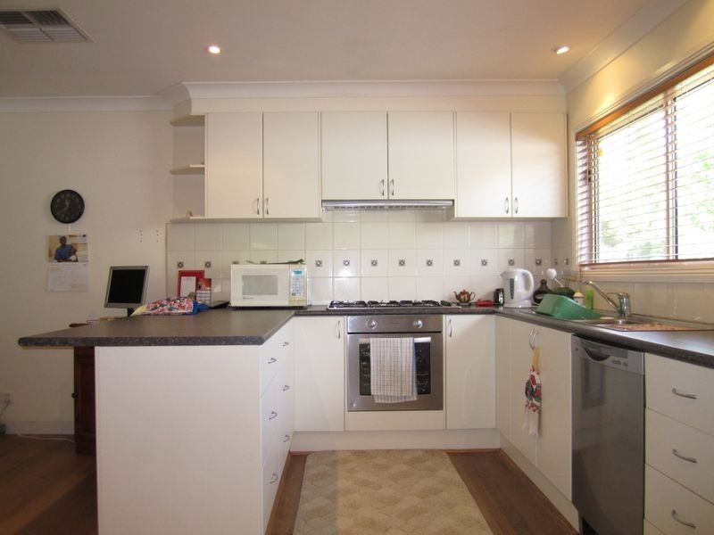 32 Orchard Road, Bayswater VIC 3153