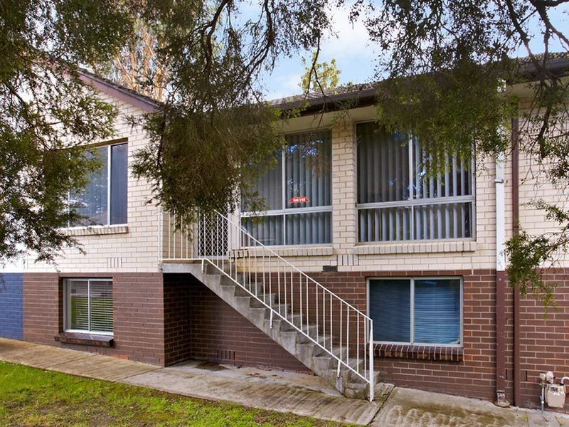 1/66 Warrien Road, Croydon North VIC 3136