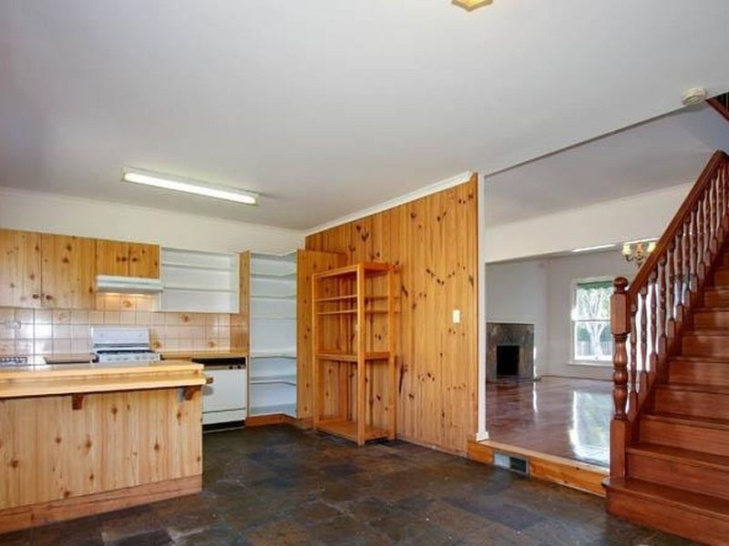 179 Mahoneys Road, Forest Hill VIC 3131