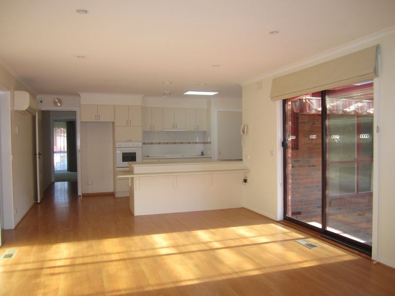 66 Lakeside Boulevard, Rowville VIC 3178