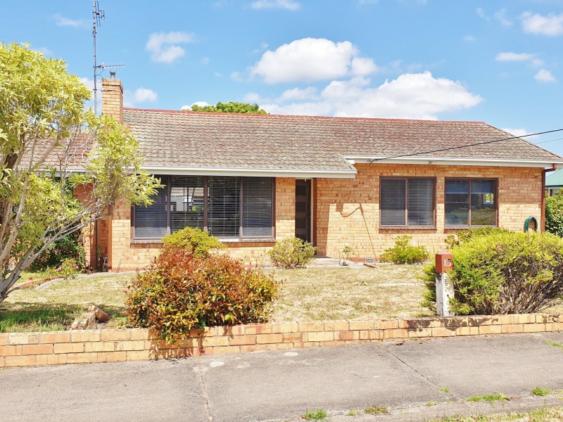 15 Woods Street, Colac VIC 3250