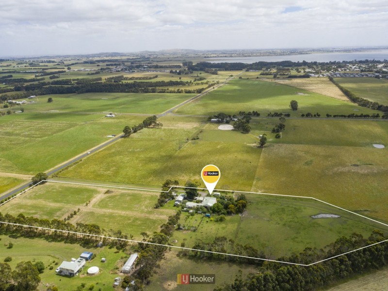 205 Deans Creek Road, Elliminyt VIC 3250