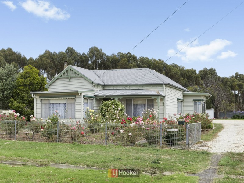 33 New Station Street, Cressy VIC 3322