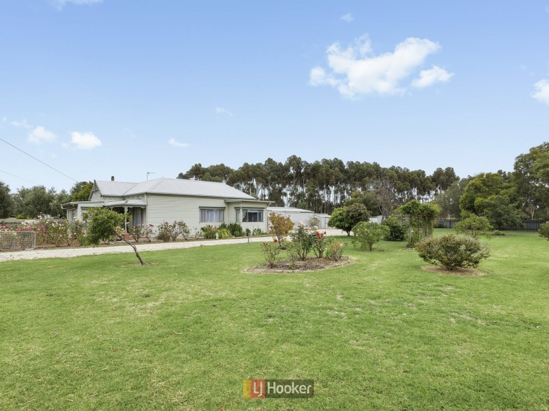 33 New Station Street, Cressy VIC 3322