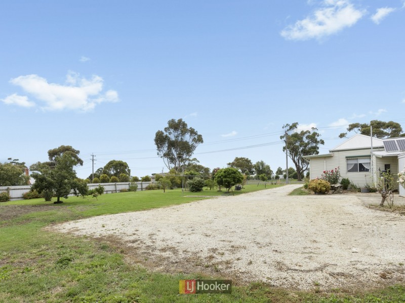 33 New Station Street, Cressy VIC 3322