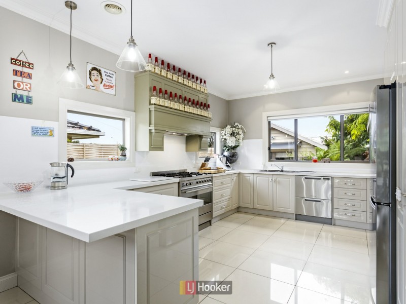 8 Woods Street, Colac VIC 3250