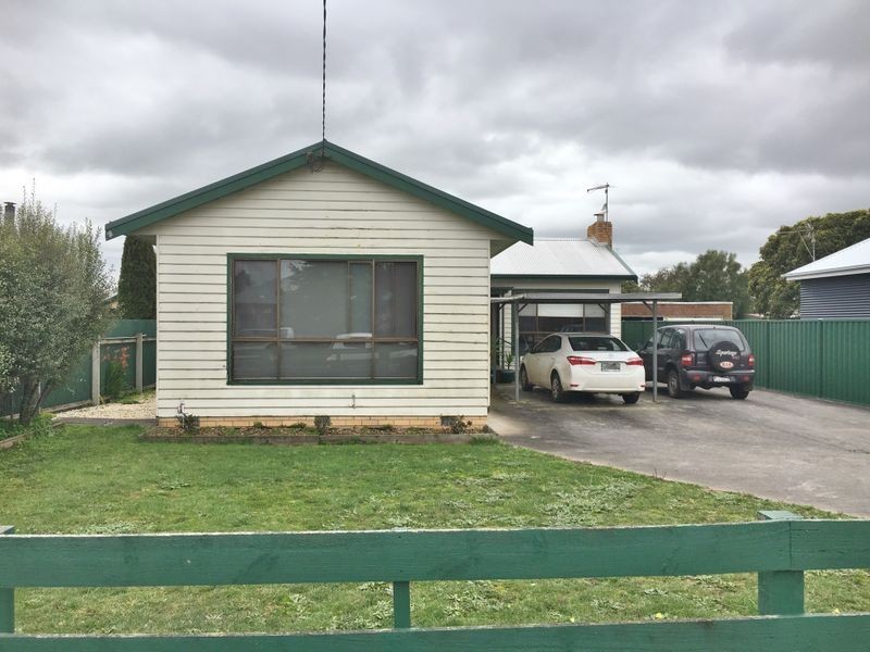 23 Marks Street, Colac VIC 3250