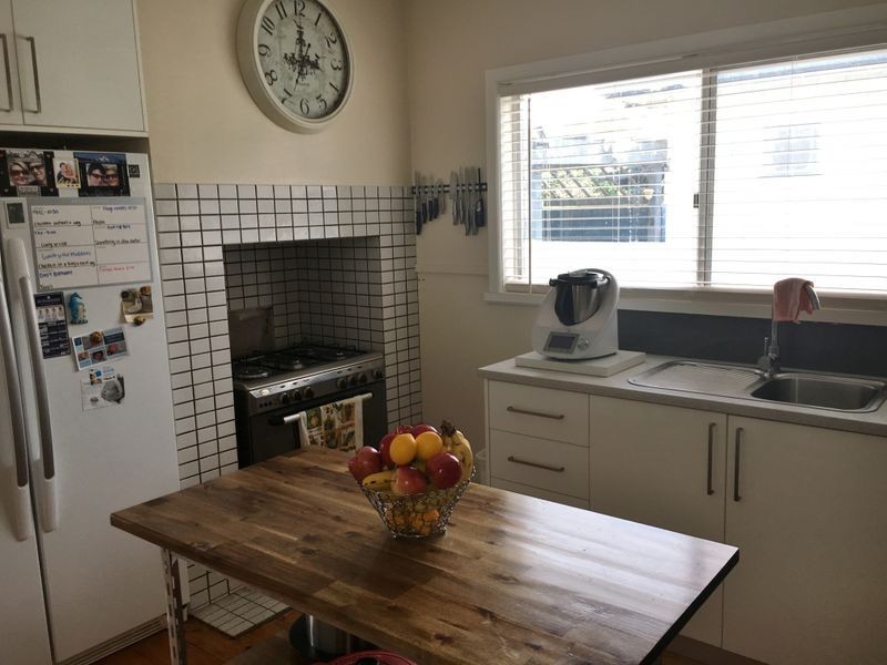10 Ulverstone Street, Colac VIC 3250