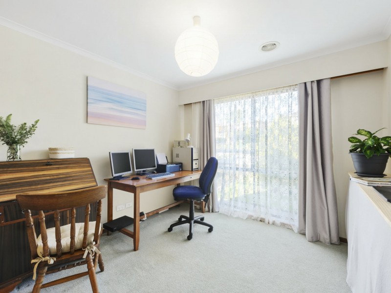 39 Tulloh Street, Elliminyt VIC 3250