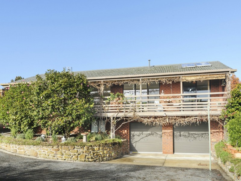 39 Tulloh Street, Elliminyt VIC 3250