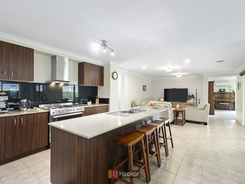 8 Deloraine Court, Elliminyt VIC 3250