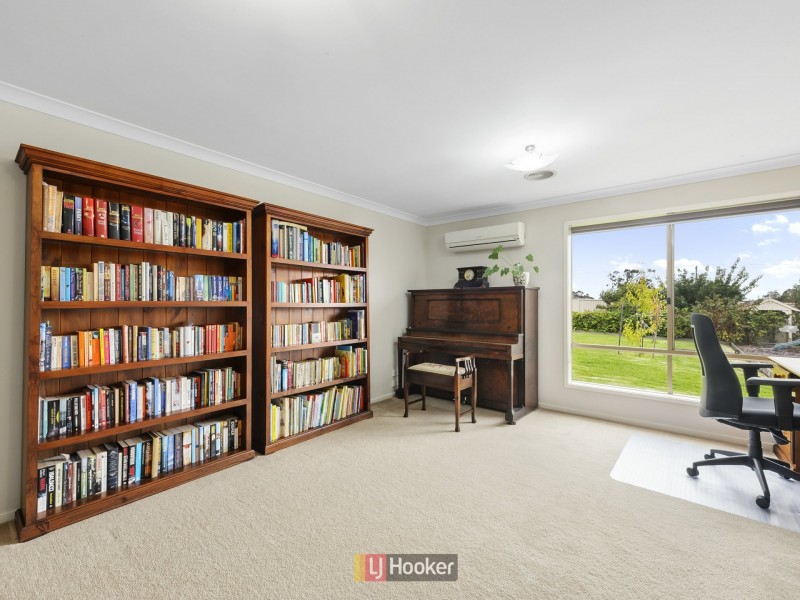 8 Deloraine Court, Elliminyt VIC 3250