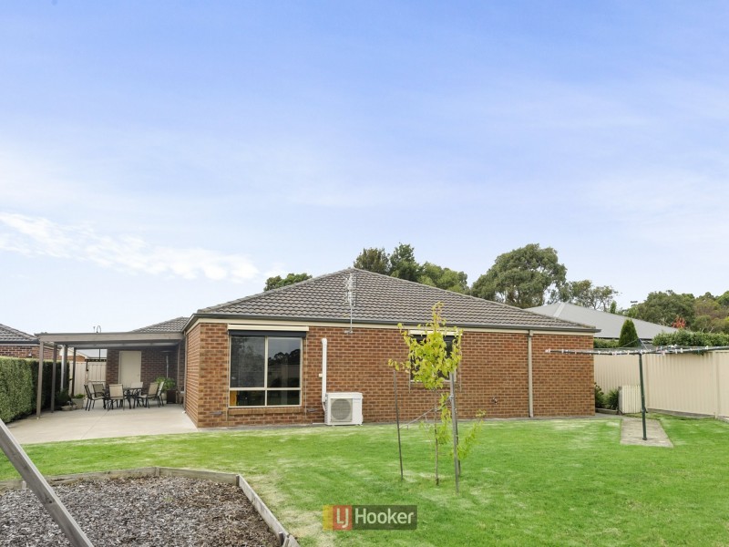 8 Deloraine Court, Elliminyt VIC 3250