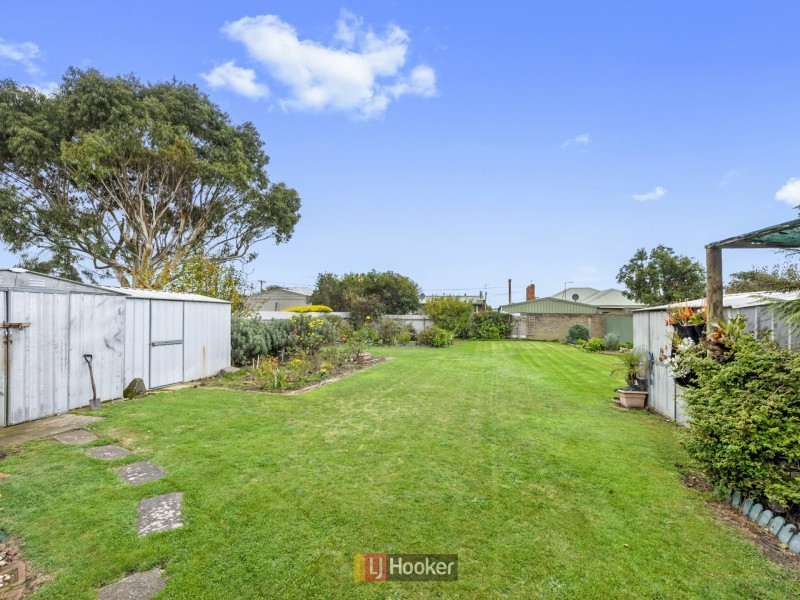 22 Wynne Street, Colac VIC 3250