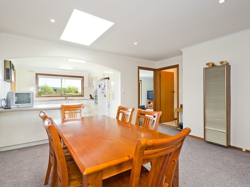 7 Toorak Crescent, Colac VIC 3250