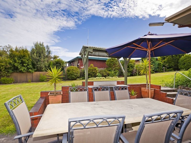 7 Toorak Crescent, Colac VIC 3250