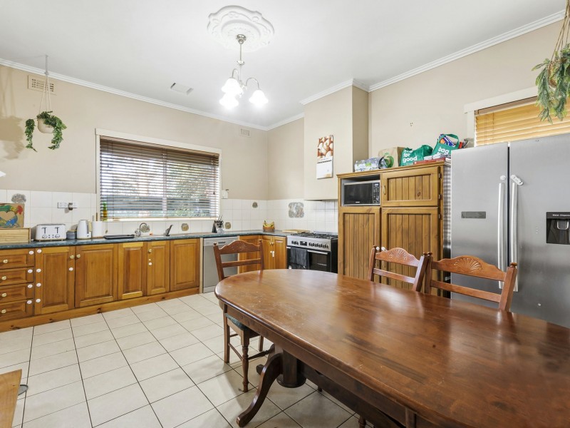 522 Corangamite Lake Road, Cororooke VIC 3254