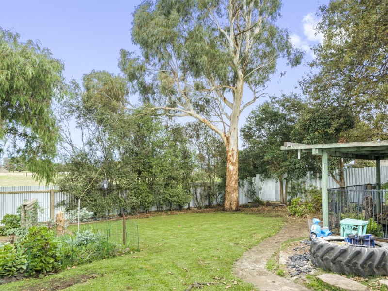 522 Corangamite Lake Road, Cororooke VIC 3254