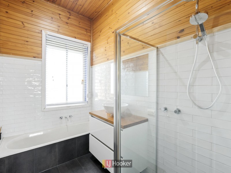 522 Corangamite Lake Rd, Cororooke VIC 3254