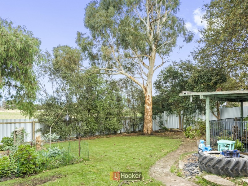 522 Corangamite Lake Road, Cororooke VIC 3254