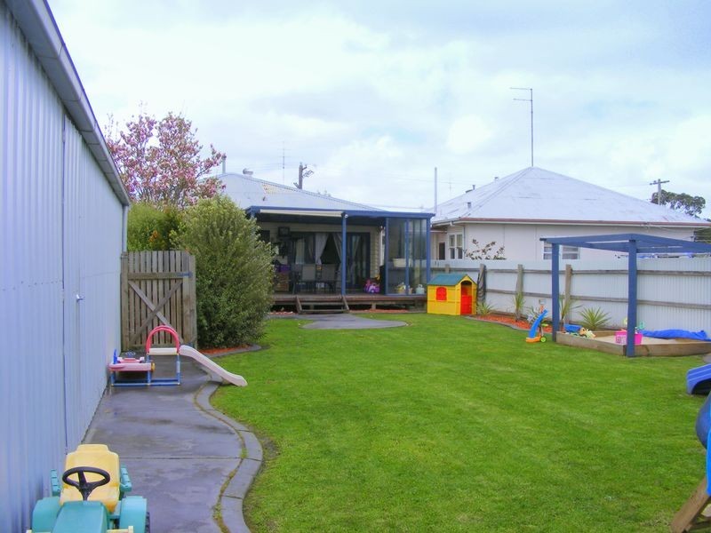 29 Polwarth Street, Colac VIC 3250