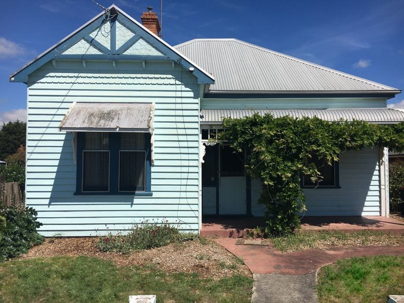 19 Campbell Street, Colac VIC 3250