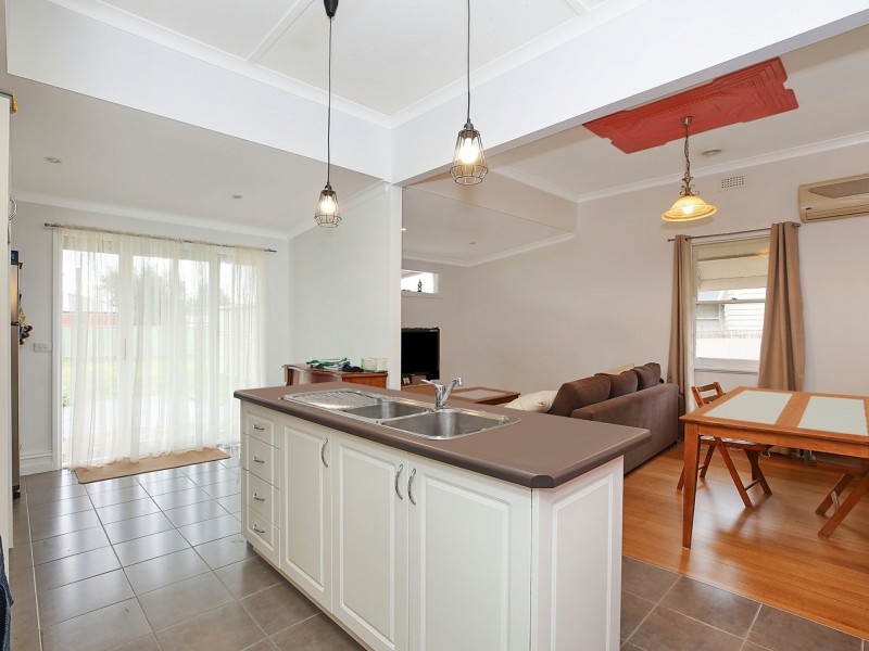 5 Eaves Street, Colac VIC 3250