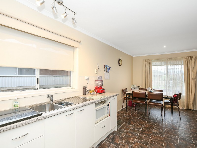 7 Nicholas Street, Colac VIC 3250