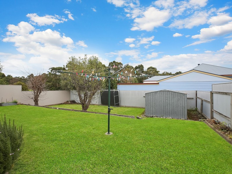 7 Nicholas Street, Colac VIC 3250