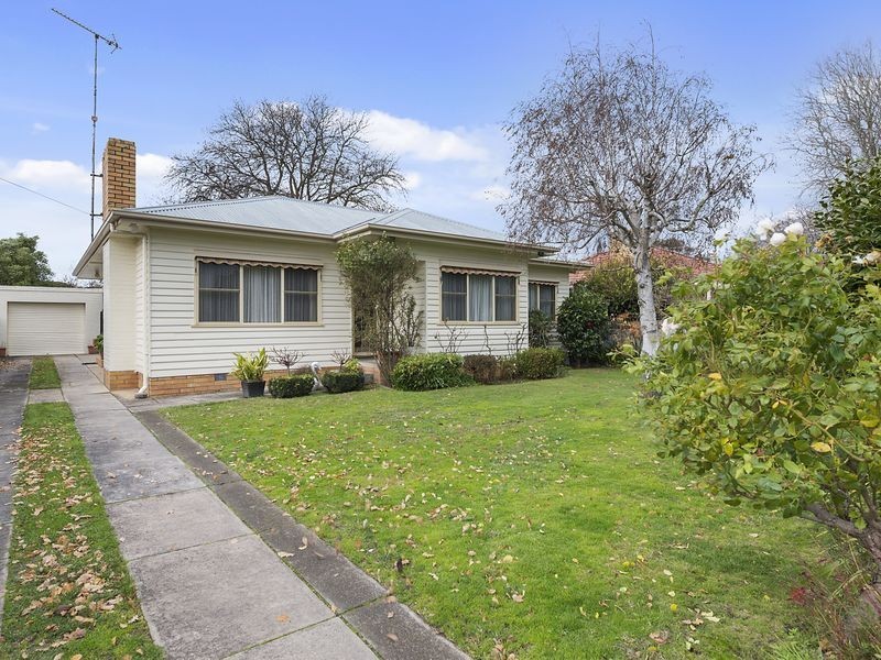 48 Campbell Street, Colac VIC 3250