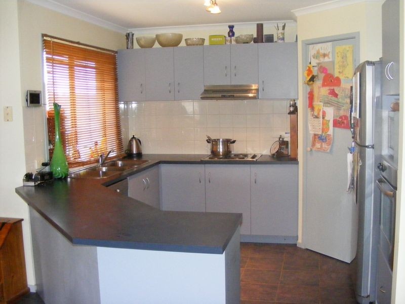 15 Neale Street, Elliminyt VIC 3250