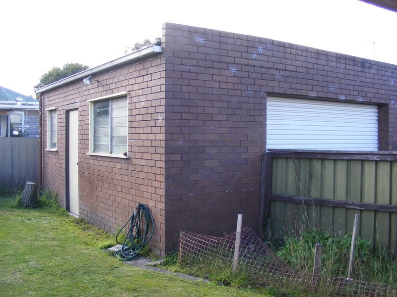 13 Troy Street, Colac VIC 3250