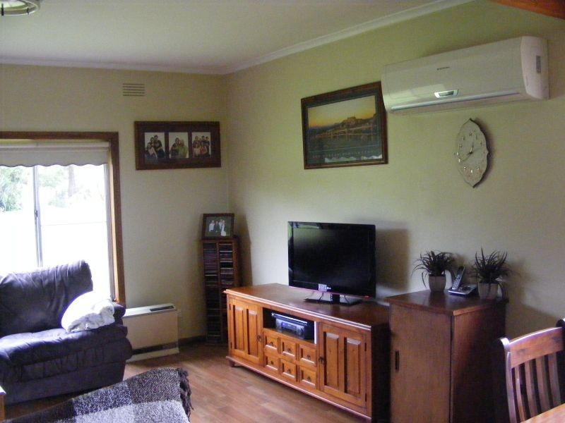 889 Princetown Road, Simpson VIC 3266