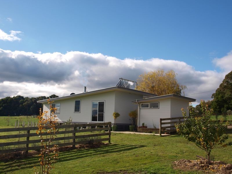 240 Pipeline Road, Forrest VIC 3236