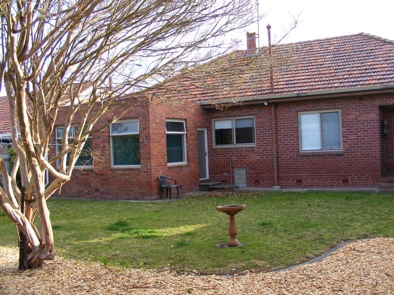 22 Armstrong Street, Colac VIC 3250
