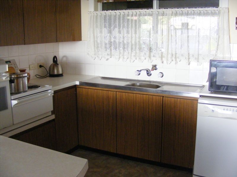 61 Tulloh Street, Elliminyt VIC 3250