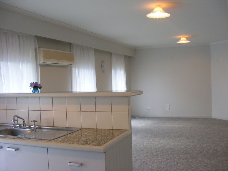 2/7 Campbell Street, Colac VIC 3250