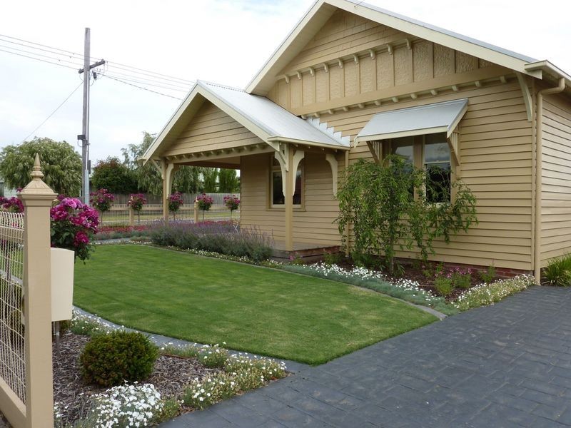 21 Armstrong Street, Colac VIC 3250