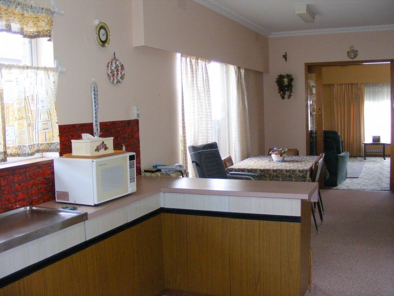 102 Church Street, Colac VIC 3250