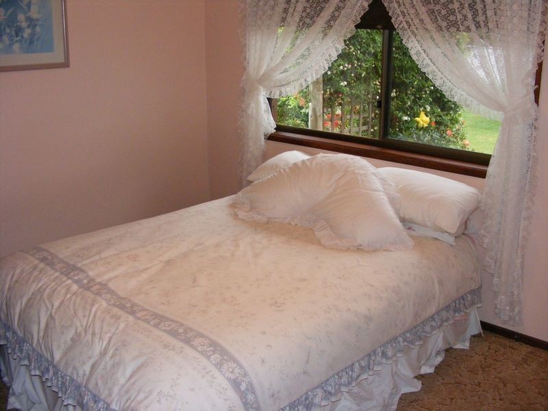 13 Batson Crescent, Elliminyt VIC 3250